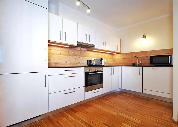 Bernhof اوبرتاورن